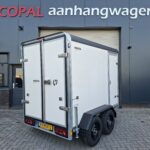 Henra gesloten aanhangwagens