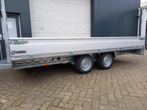 Henra plateauwagens
