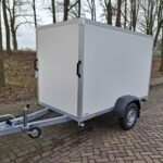 Syma gesloten aanhangwagens