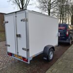 Syma gesloten aanhangwagens