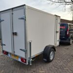 Syma gesloten aanhangwagens