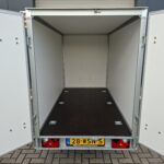 Syma gesloten aanhangwagens